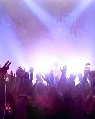 Live concert by Seph Schlueter