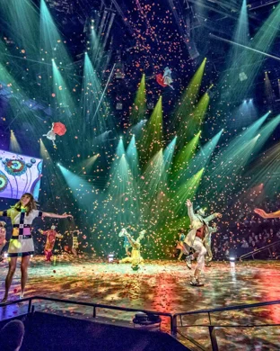 The Empire Strips Back Las Vegas