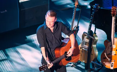Bryan Adams