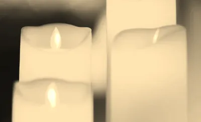 Candlelight: 90s Hip Hop on Strings