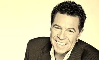Clint Holmes