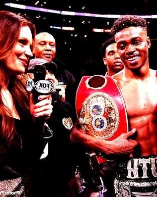 PBC Boxing: Benavidez vs. Zurdo